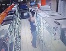 В Кирове молодые люди украли смартфоны на 700 тысяч: виновных поймали