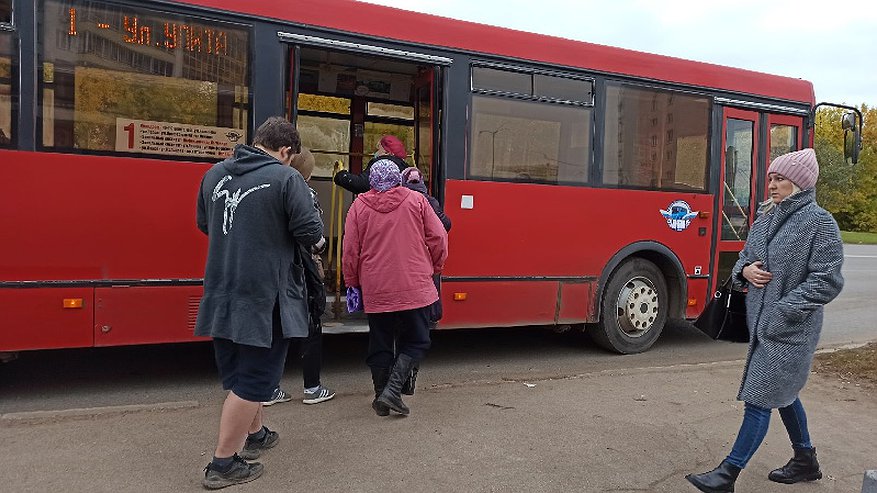 Из-за марафона "Вятские Холмы" автобусы в Кирове изменят свои маршруты