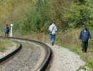 В Кирове девушку сбил поезд: шла по железной дороге в наушниках