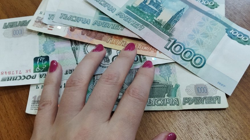 Главная картинка новости: Почти 500 кировских многодетных семей выбрали деньги вместо земельных участков