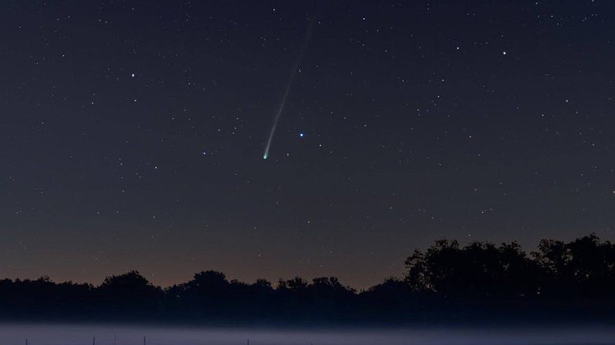 В небе над Кировом можно будет увидеть зеленую комету, которая пролетает раз в 437 лет