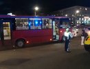 В Кирове автобус №9 столкнулся с иномаркой: пострадали три пассажира