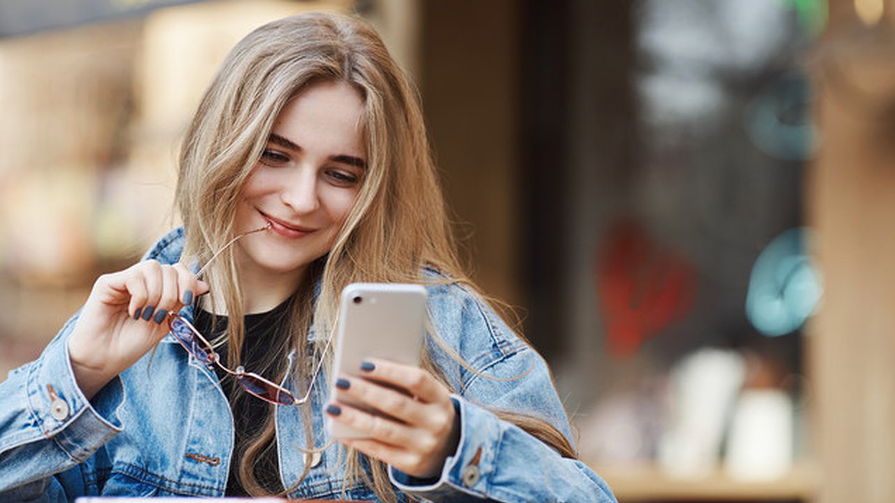 Главная картинка новости: Свидание в видеоформате даст вам куда больше свободы и сэкономит массу времени