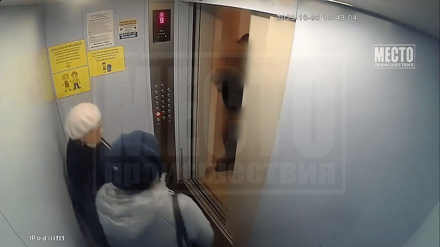 Пьяный кировчанин напугал пенсионерок, использовав лифт вместо туалета