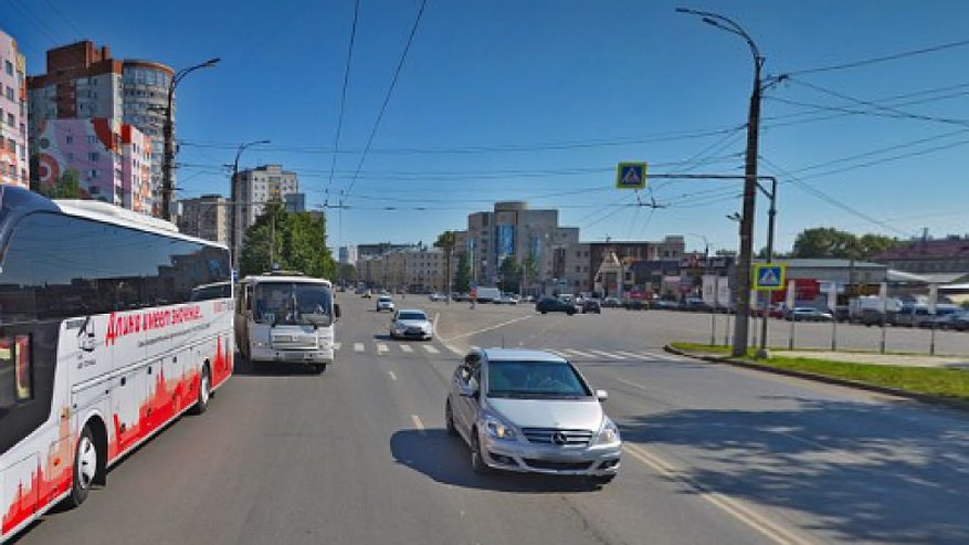 В Кирове сообщили о ликвидации опасного пешеходного перехода на улице Комсомольской