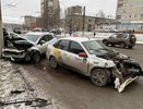В Кирове в ДТП с машиной такси пострадали пять человек