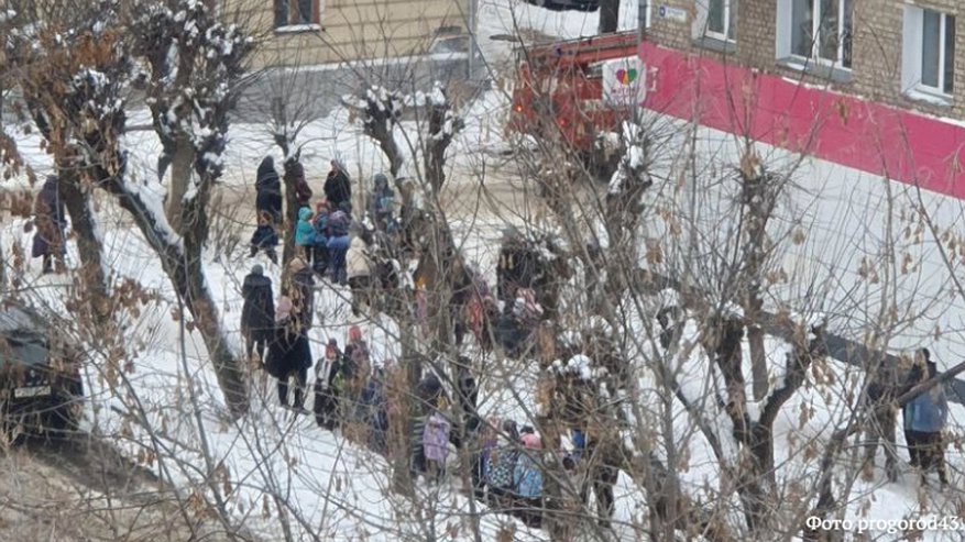 В Кирове эвакуировали детский сад в районе Лепсе:  что там произошло
