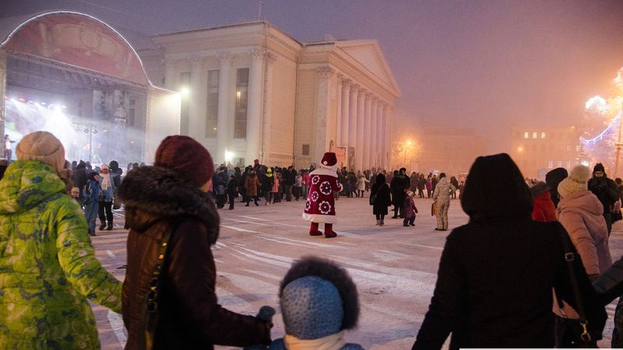 Главная картинка новости: Как в Кирове встретят Новый 2024 год: программа мероприятий