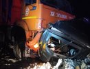 В Кировской области мужчина погиб в припаркованном автомобиле, когда в него влетел КамАЗ