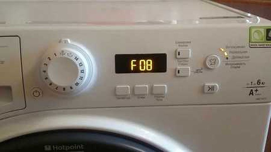 Причины почему стиральная машина Аристон не включается