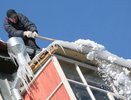 Кировская прокуратура выявила больше 30 УК и собственников, которые плохо убирают снег