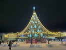 Как долго новогодняя елка простоит на Театральной площади в 2024 году