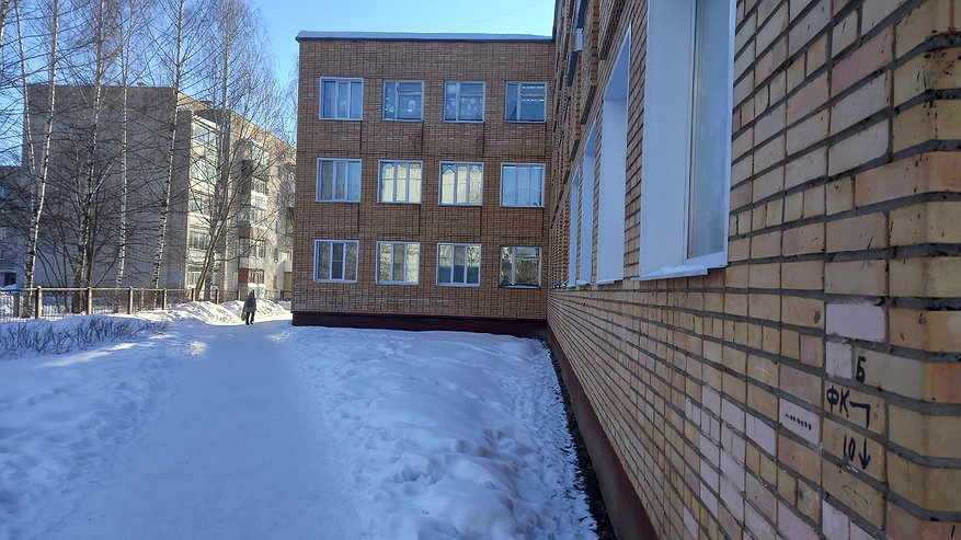 В Кирове школы начинают закрываться на карантин из-за роста заболеваемости ОРЗ