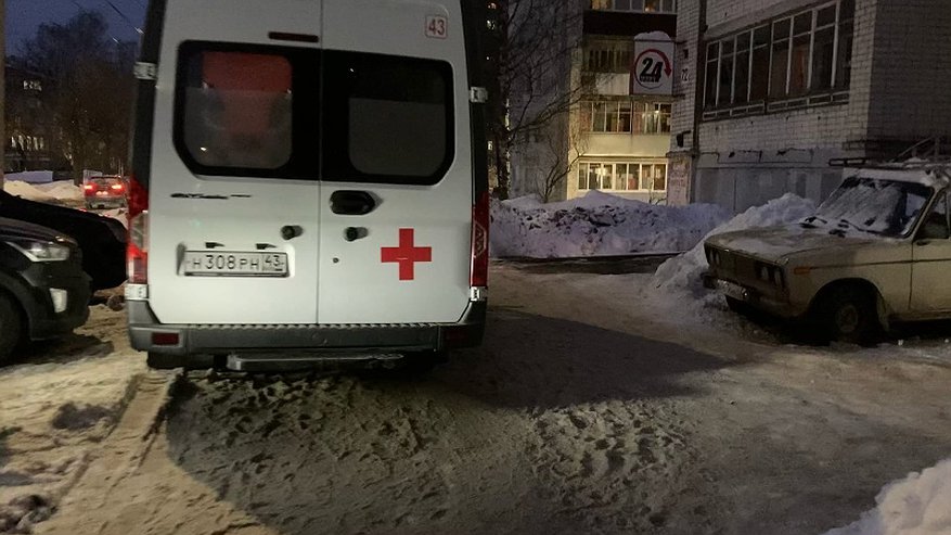 Кровавое Рождество: в январе на жительницу коммуналки в Кирове напал сосед с ножом