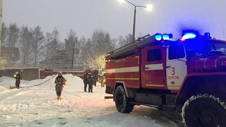 Кировчанин едва не спалил квартиру на улице Пугачева и угодил в больницу