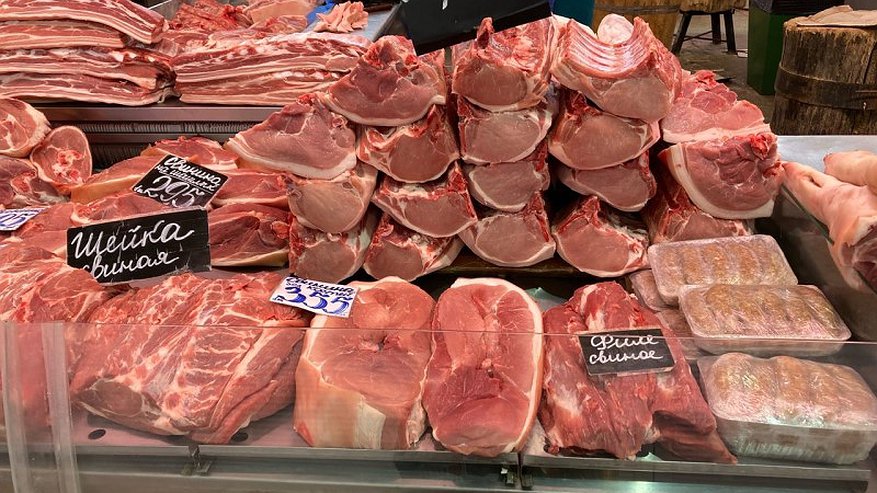 Мясокомбинат в Кировской области отправил в магазины просроченный товар