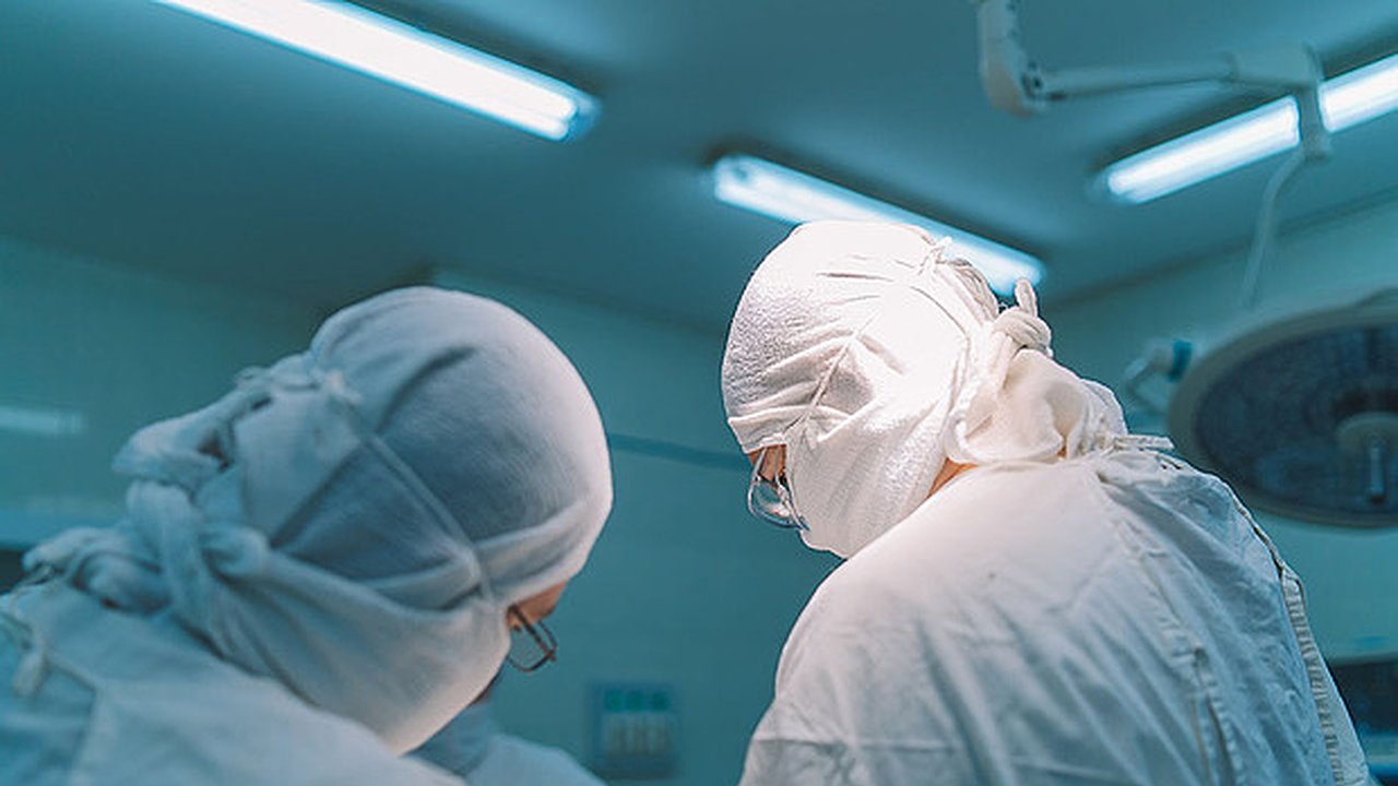 Главная картинка новости: За год в Кировской области родилось 88 двойняшек и одна тройня