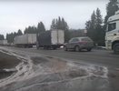 Слободской район уже второй день стоит в многокилометровых пробках