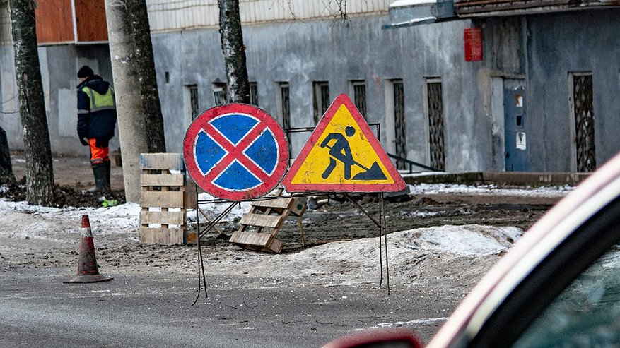 Три участка дорог закроют для водителей в центре Кирова