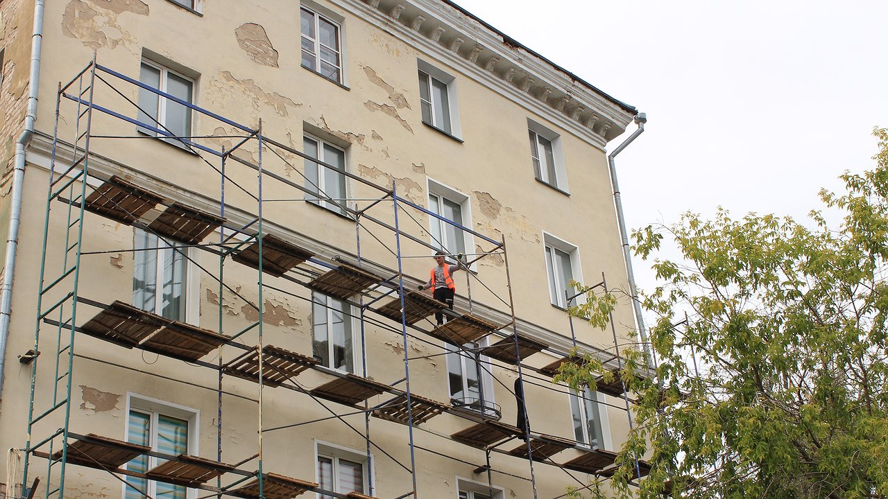 Главная картинка новости: В Кирове к 650-летию города проведут капремонт 277 домов