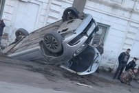 ДТП со смертельным исходом: в Кировской области легковушка вылетела с дороги и врезалась в столб