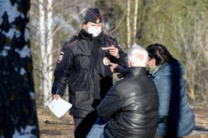 В Кировской области женщина обнаружила в теплице труп