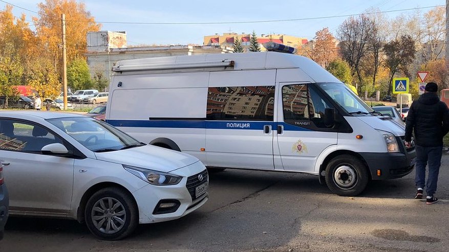 У мужчины в Кировской области отобрали автомобиль за 850 тысяч и продали его