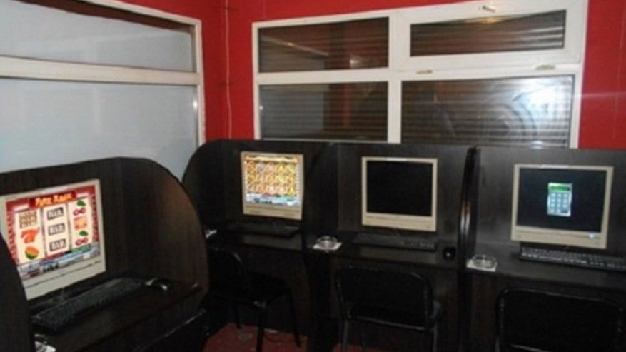Жительница Кирова организовала подпольный зал с азартными играми