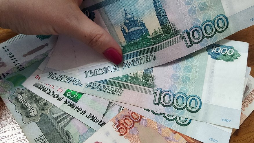 Начиная с 3 мая. Эта группа пенсионеров получит 8 000 рублей на свои карты