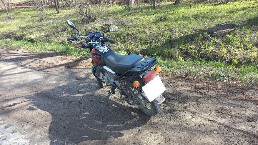 В Советске 17-летний мотоциклист врезался в "Калину"