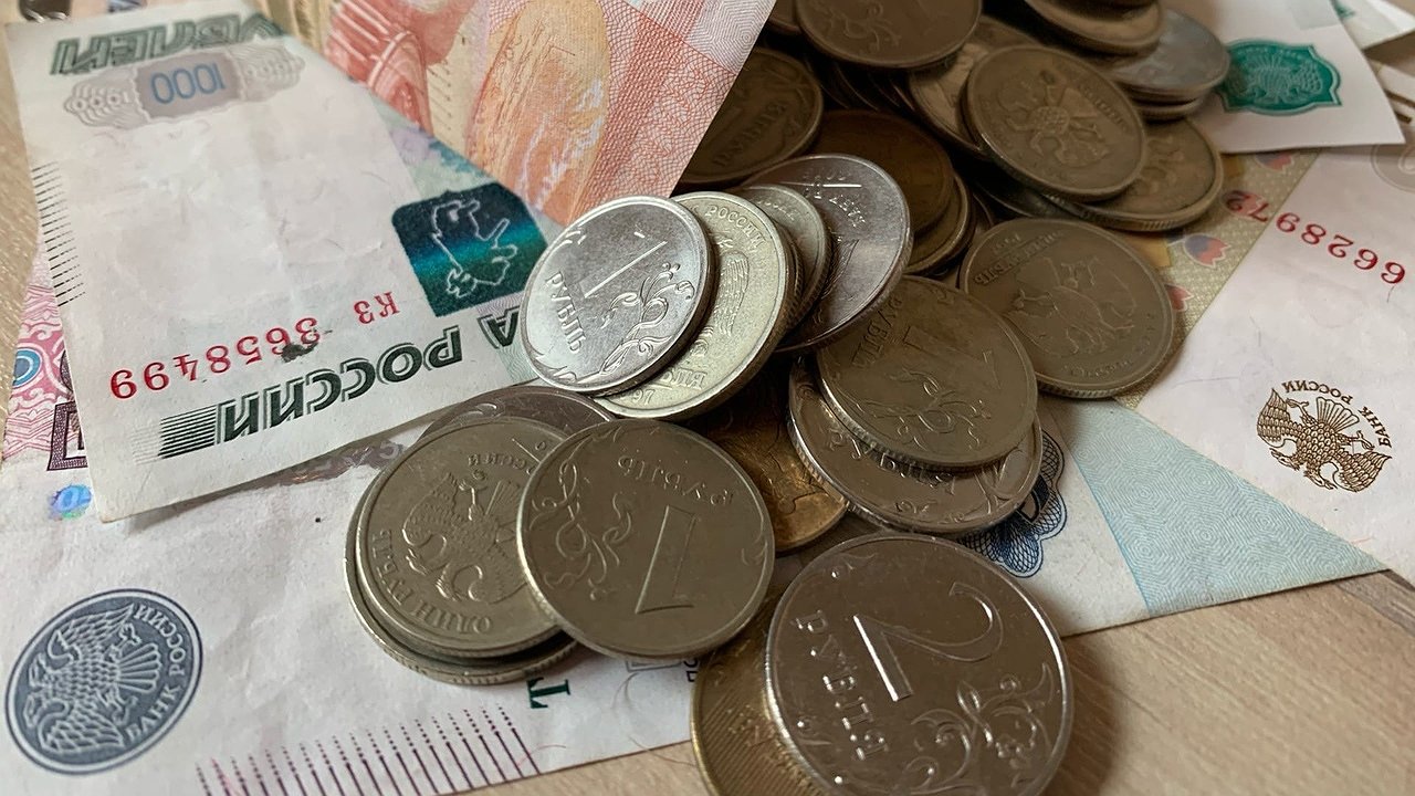 Главная картинка новости: Кировчанам предлагают вернуть в банки скопившуюся мелочь