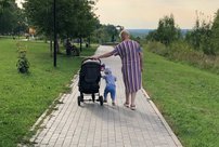Не в силах поверить своему счастью: пенсионный возраст для россиян предлагают снизить