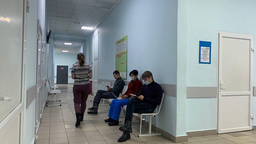 Накроет волна: на Россию обрушился новый штамм коронавируса