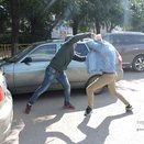 В Нововятске хулиган переполошил весь подъезд: мужчина затеял драку