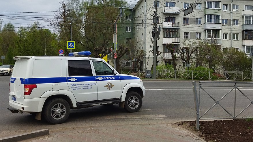 Кировчанин угнал автомобиль, чтобы доехать до родственников в Орлов