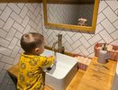 Последствия ужаснут: никогда не смывайте эти три продукта в раковину, сантехники запретили