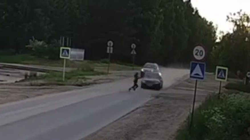 Главная картинка новости: Смертельным ДТП в Подосиновце, где погиб 14-летний мальчик, заинтересовались в Следкоме России