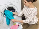 Как убрать запах пота с одежды: 5 простых и надежных способов