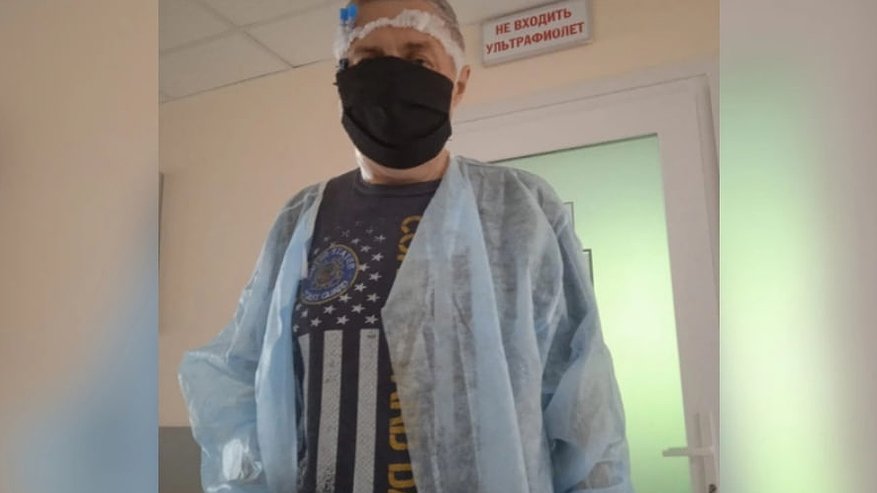 Главная картинка новости: «Кости стали тонкие, могут сломаться во сне»: кировчанин борется с раком крови