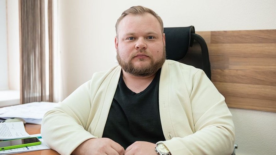 Главная картинка новости: Спустя 4 месяца после назначения в Кирове уволился начальник городского транспорта