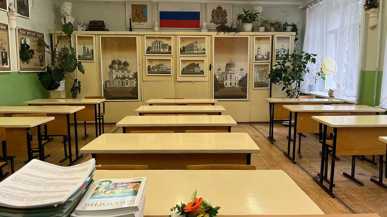 Главная картинка новости: Стало известно, кого ждет повышение зарплат с 1 октября