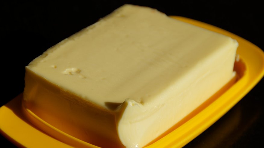 Главная картинка новости: Ни грамма сливок, только пальма: Роскачество представило худшие марки сливочного масла