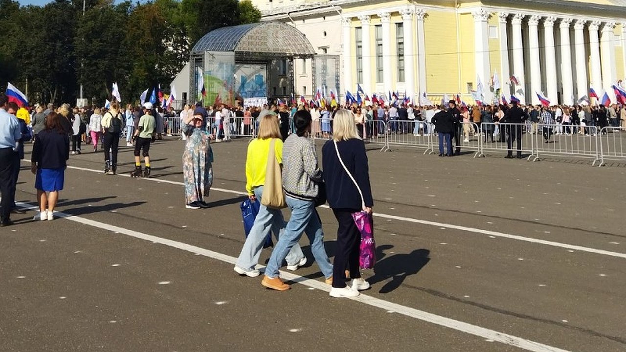 Главная картинка новости: Свернут на сверкающую полосу из бриллиантов: Тамара Глоба назвала два знака, которых ждет райская жизнь с 24 сентября