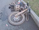 В Кирове 17-летние водитель и пассажирка мотоцикла пострадали в ДТП
