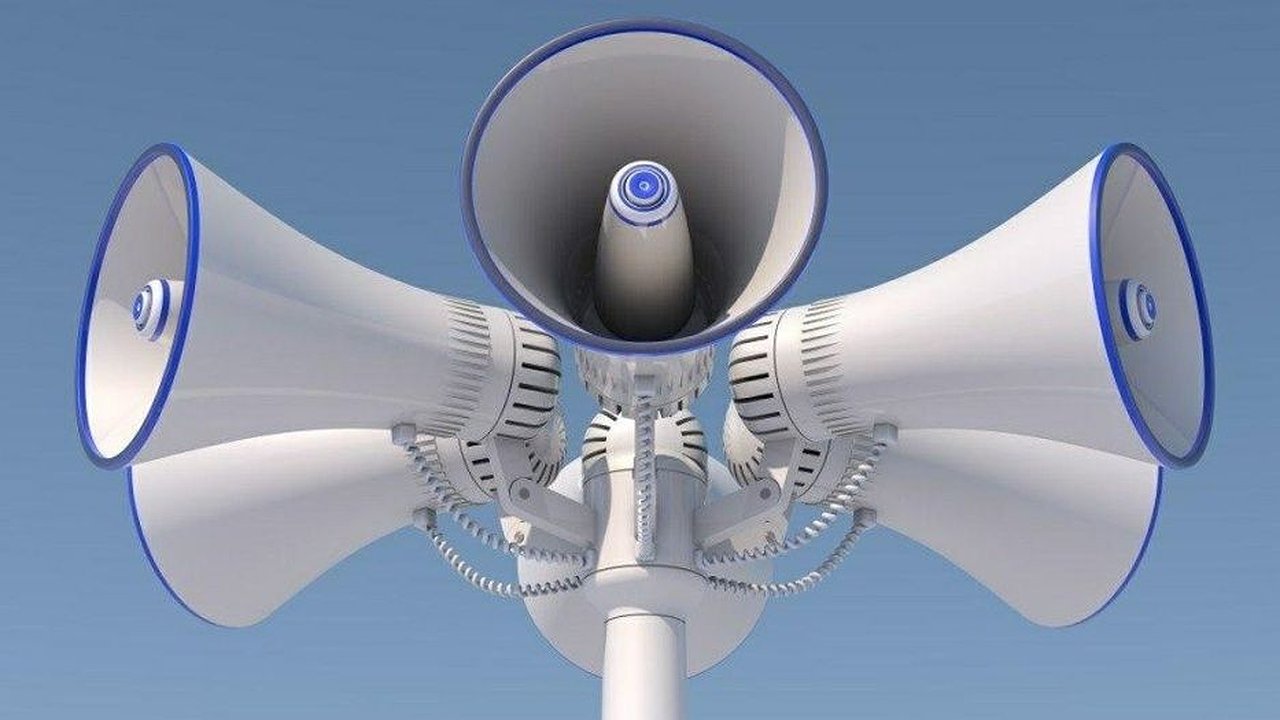 Главная картинка новости: Завтра в Кирове завоют сирены