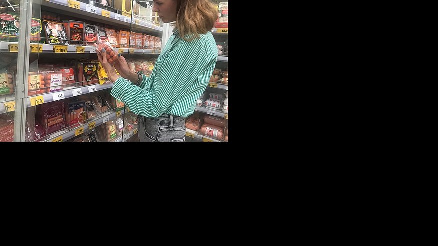 Главная картинка новости: "Не берите даже по огромной скидке": Роскачество назвало сосиски, которые лучше не покупать