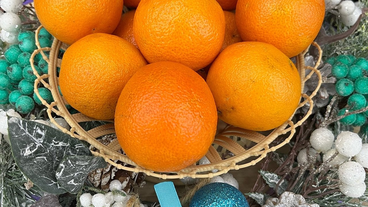Главная картинка новости: «Стеклянные» мандарины на Новый год: десерт, который никого не оставит равнодушным – оригинальная вкуснятина
