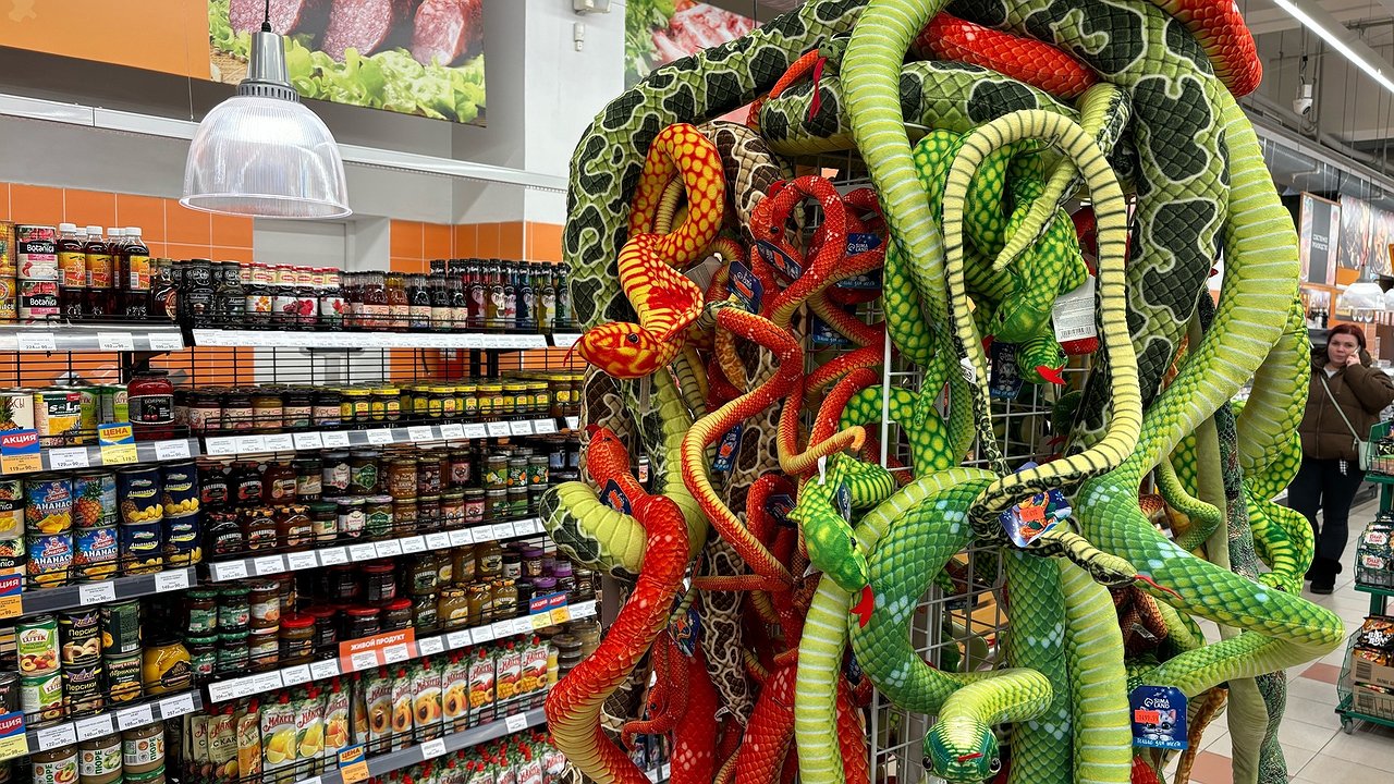 Главная картинка новости: Выходные новогодние дни пересмотрят: какие изменения ожидают россиян зимой 2024-2025