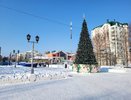Власти Кирова назвали места, где будут установлены новогодние елки