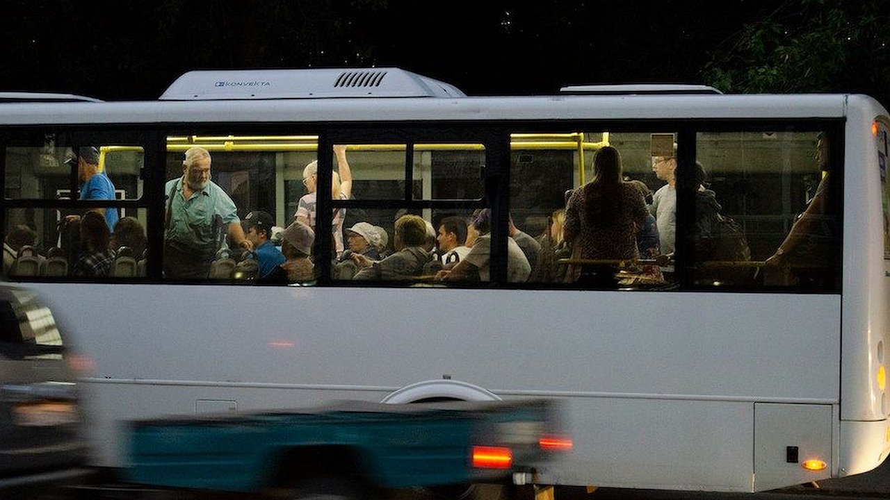 Главная картинка новости: В Кирове средняя скорость на загрузку превысила 35 Мб/с